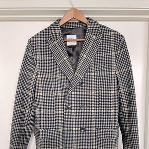 Zara Men’s vintage peacoat